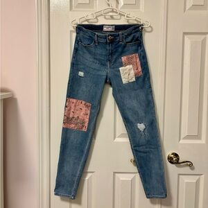 Abercrombie Kids High Rise Mini Mom Jean (15/16)